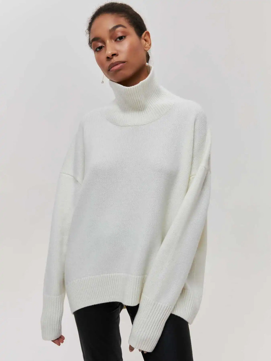 Eva™ - Premium Turtle Neck